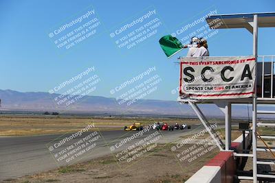 media/Jun-05-2022-CalClub SCCA (Sun) [[19e9bfb4bf]]/Around the Pits/